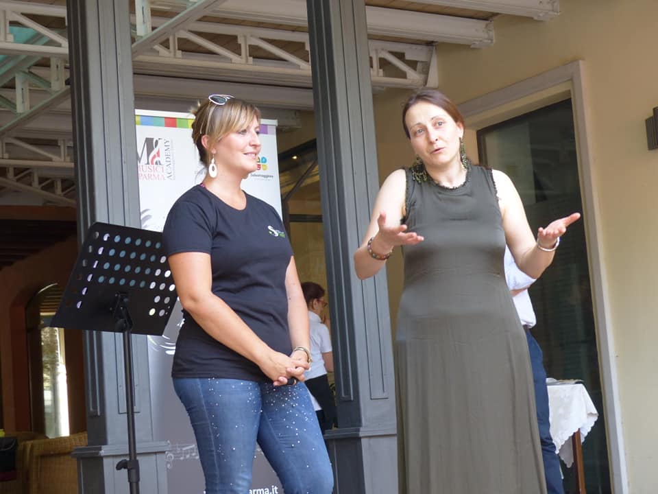 37607293_2157494244490958_7820207758849867776_n